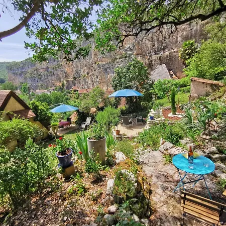 Gites Un Jardin Dans La Falaise Cabrerets Exterior foto
