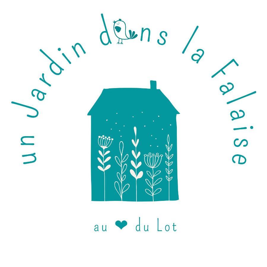 Un Jardin Dans La Falaise *